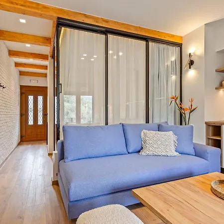 Lola Apartamento